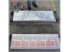 供應彩石金屬瓦模具1340*420mm