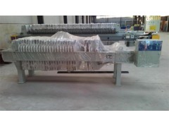 壓濾機的工作電源由隔膜泵提供