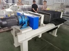 高的兩段進料法在隔膜壓濾機中的應用