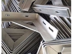 暖氣管道三角固定支架生產(chǎn)廠家  金屬消防天然氣管道支架